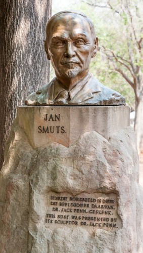 Bust of Jan Smuts