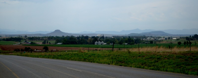 Approaching the town of Bergville with the Drakensberg Mountains in the background