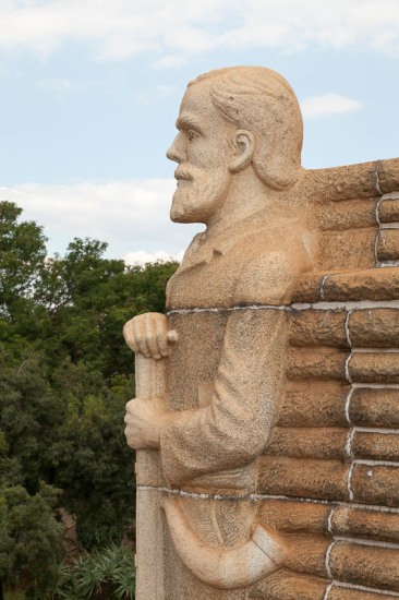 Piet Retief statue